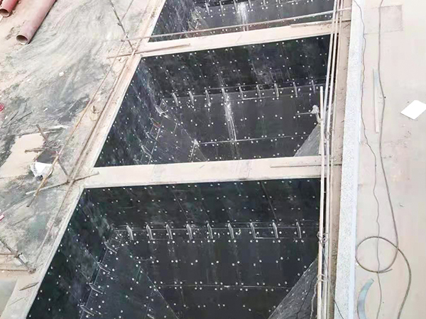 高分子襯板